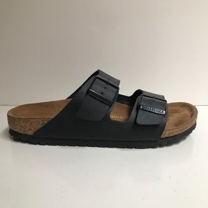 Birkenstock Arizona Flat Sandal: Black 9M